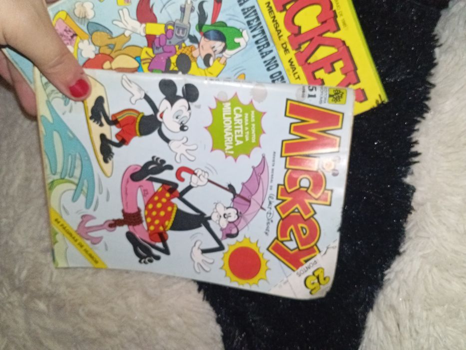 Duas revistas do Mickey