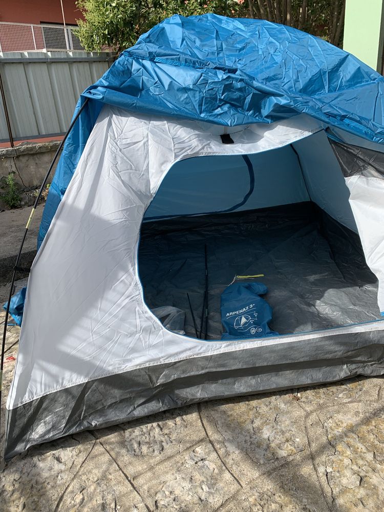 Vário Material Campismo - Tenda, Colchões insufláveis, Sacos cama etc