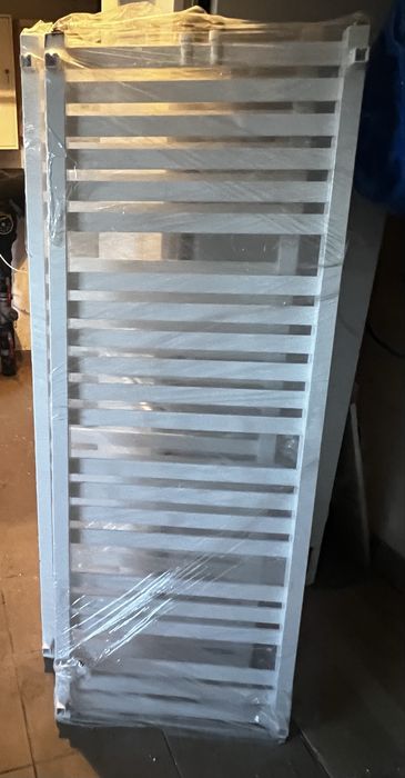 Nowe grzejniki drabinkowe biale