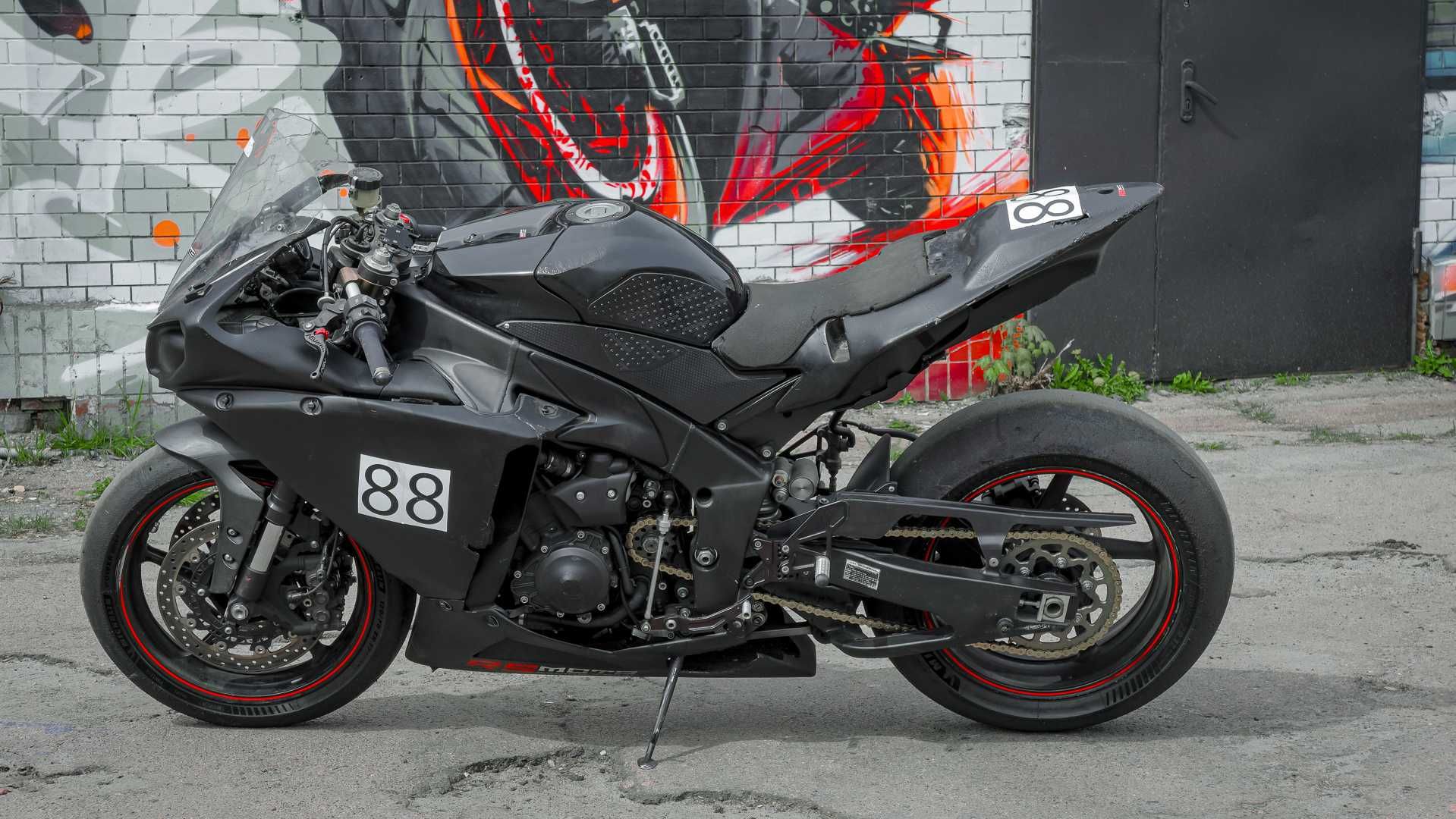 Мотоцикл Yamaha R1 для спортивних змагань