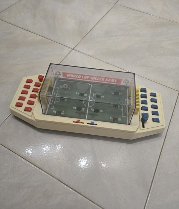 Jogo de futebol vintage da Copa do Mundo dos anos 1980