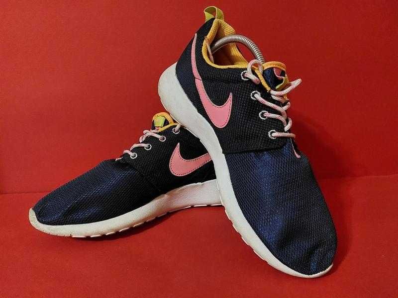 Жіночі кросівки nike betterworld 40р. 25 см