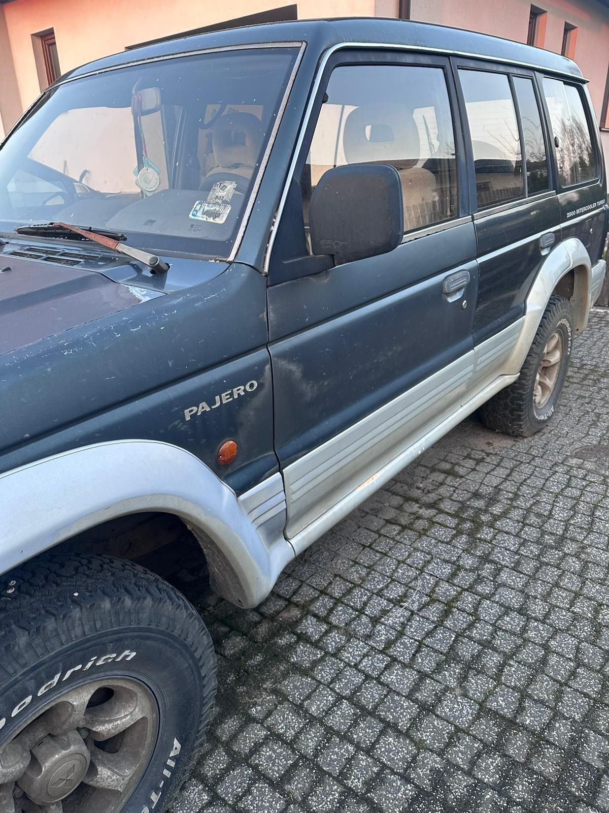 Mitsubishi Pajero 2.8 TD