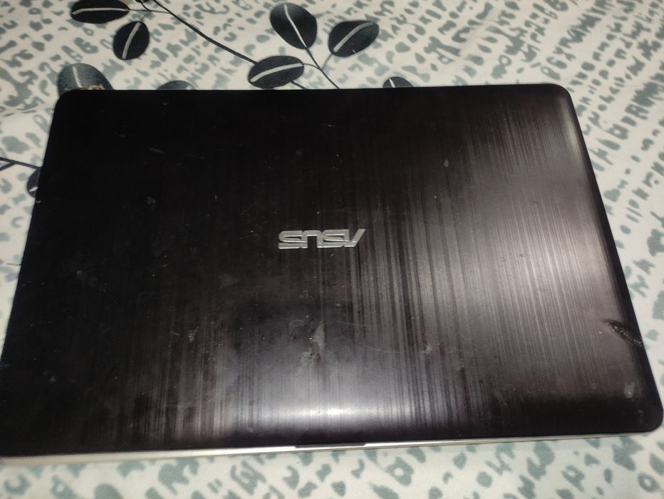 Продам ноутбук Asus