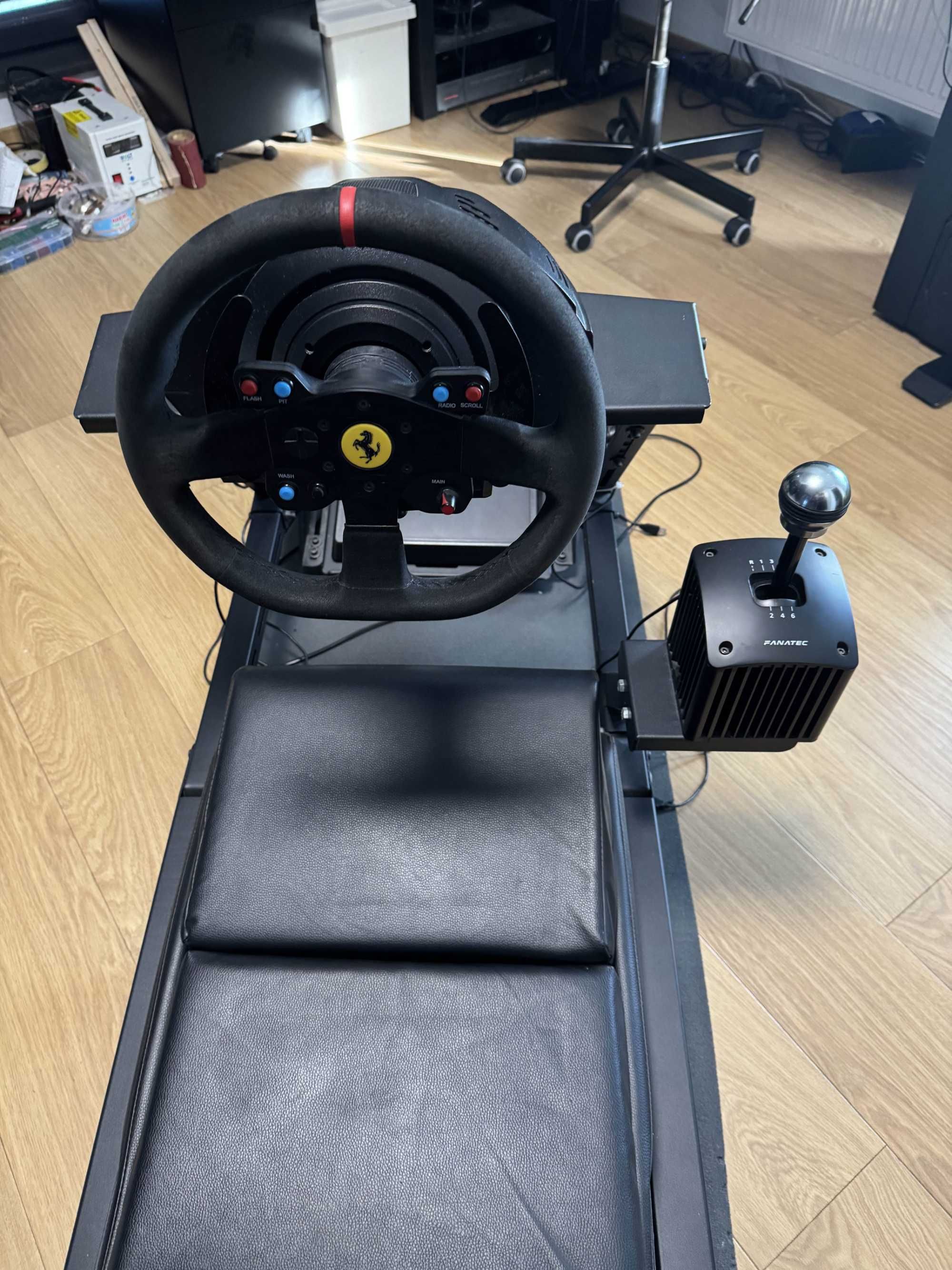Zestaw simracing thrustmaster t300 ferrarri integral fanatec shifter
