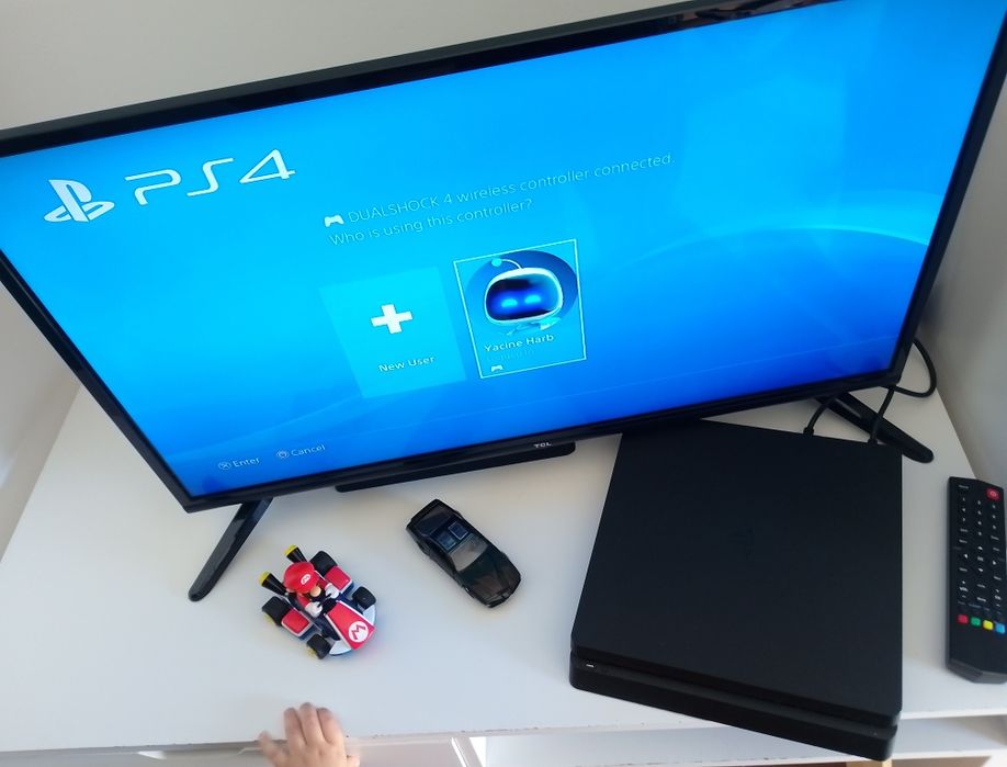Oportunidade Playstation 4 Slim 1To com Caixa Comando Original e jogos
