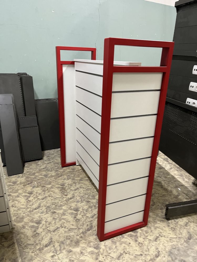 Торгівельне обладнання для магазину