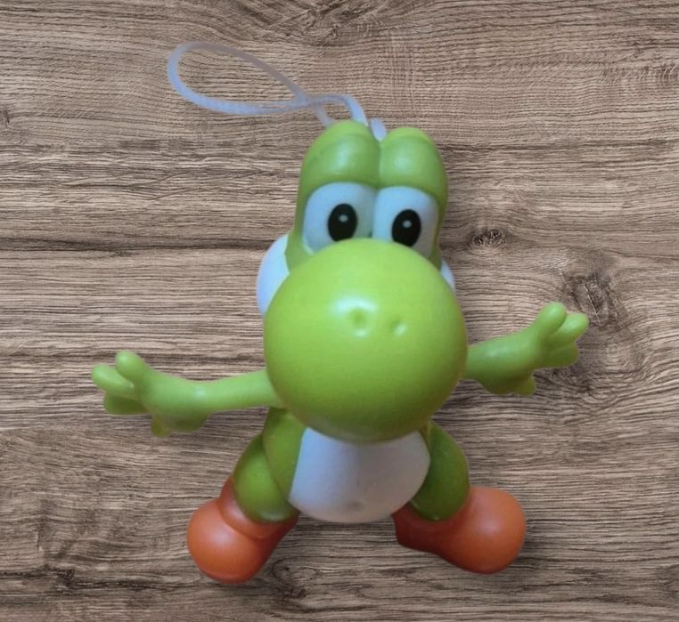 Yoshi Super Mario Kinder Joy 25