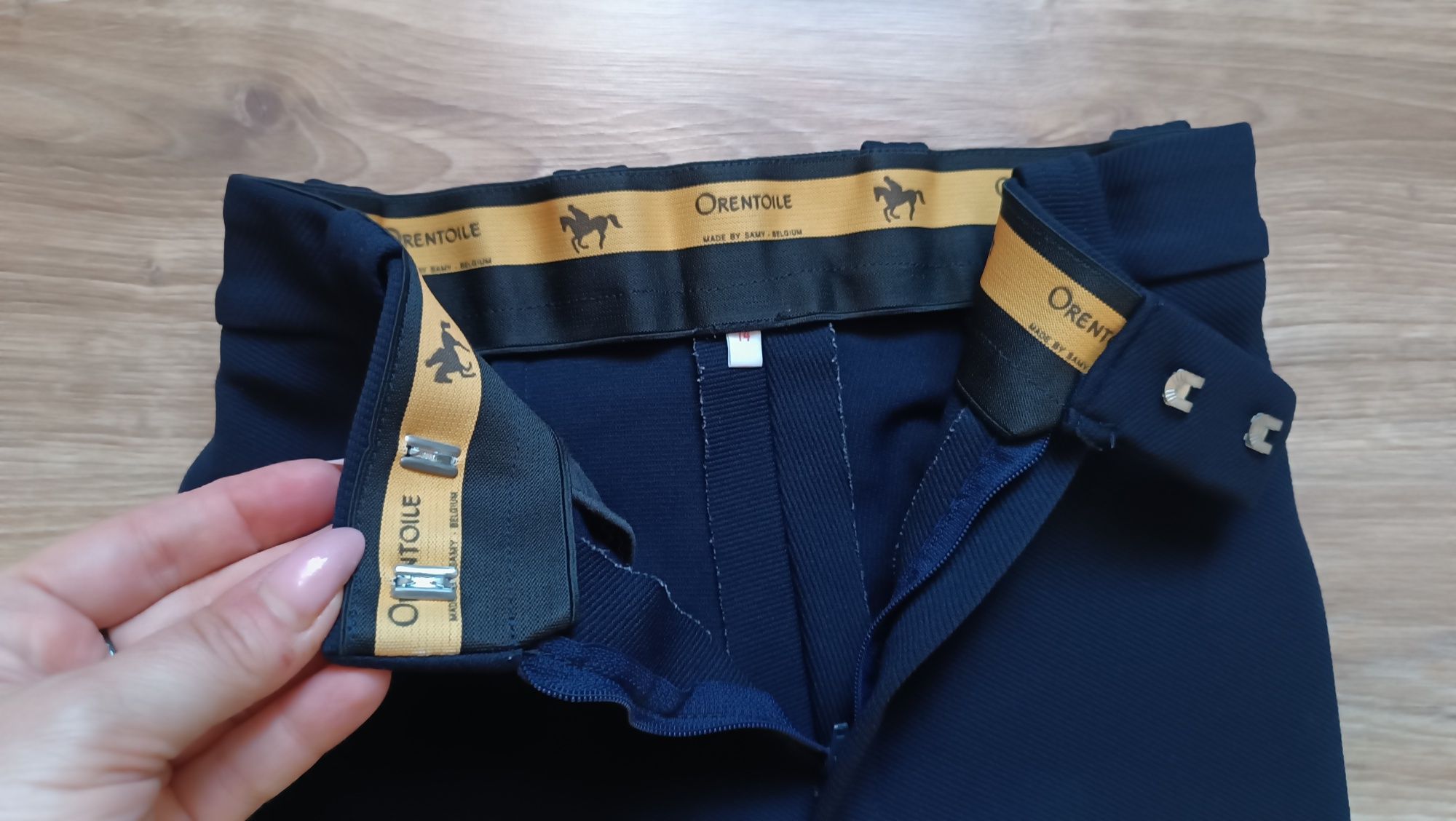 Spodnie jeździeckie/legginsy/bryczesy dla dziewczyny 134/140,Orentoile