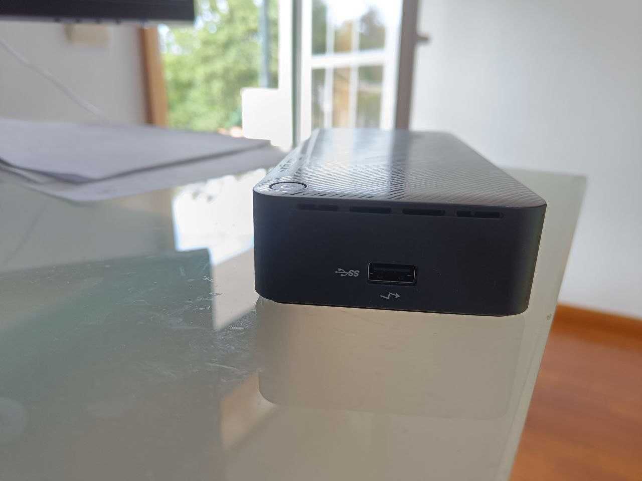 USB-C Universal DV4K Docking Station with 100W Power Delivery