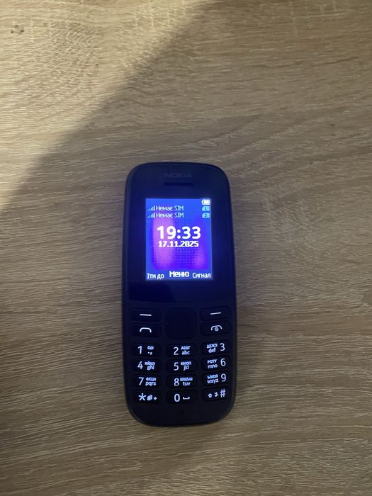 Продам Nokia 105