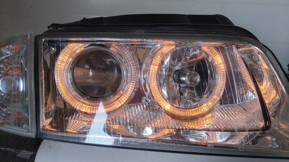 Lampy przód Audi A4 B5 przedlift ringi tuning DEPO