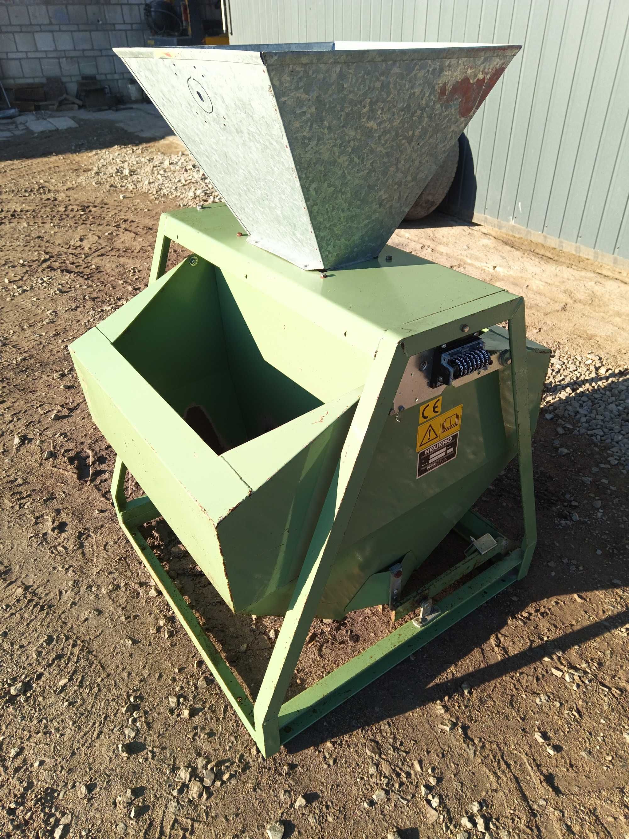 waga przesypowa porcjowa automatyczna NEUERO 50KG