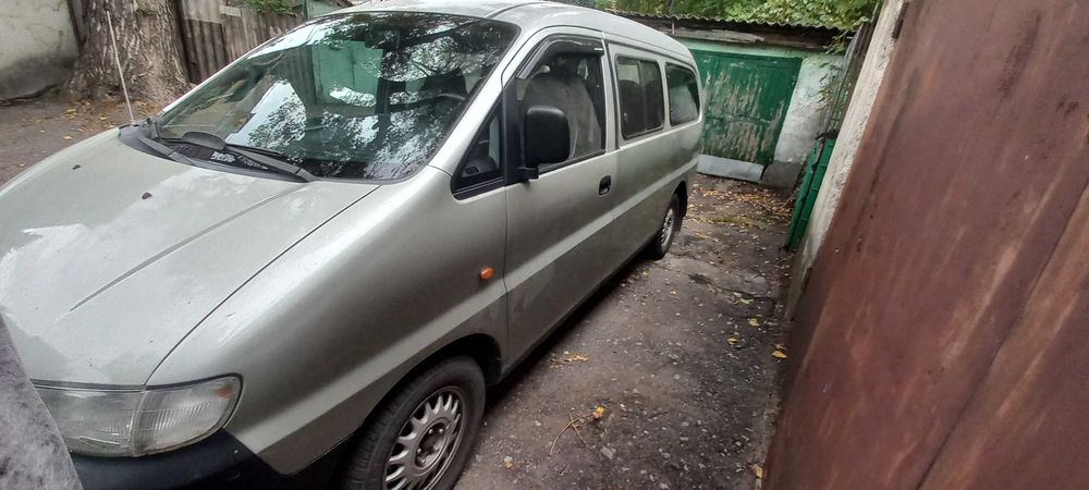 Продам HYUNDAI H200