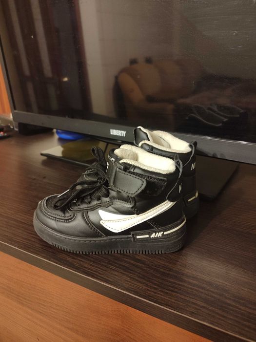 Черевики для хлопчика 28 розмір