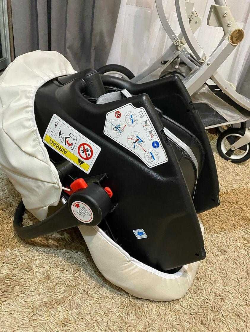 Продам дитячу коляску 3 в 1