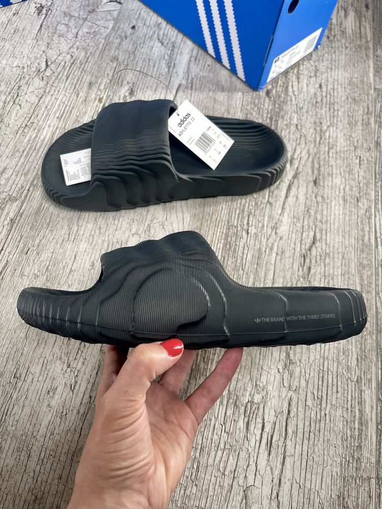 100% оригінал! Пантолети adidas Adilette 22 Originals 42 44 46