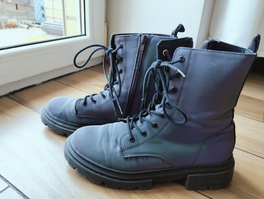 Buty glany holograficzne Zara 38