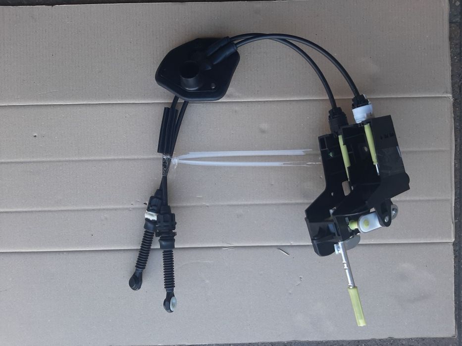 Механізм перемикання передач (троса с кулісою) renault kangoo ii 08-.