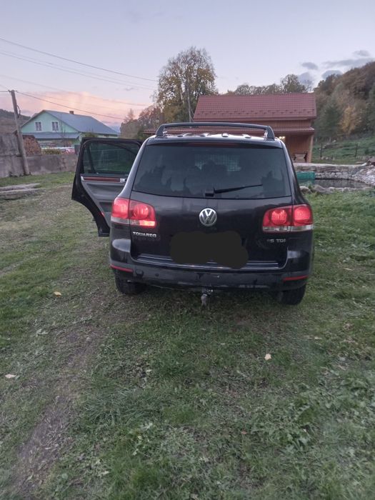 Продам Volkswagen Touareg 2.5