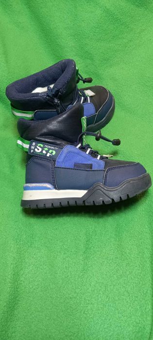 Взуття для хлопчика. Кросовки, черевики, босоніжки, капці