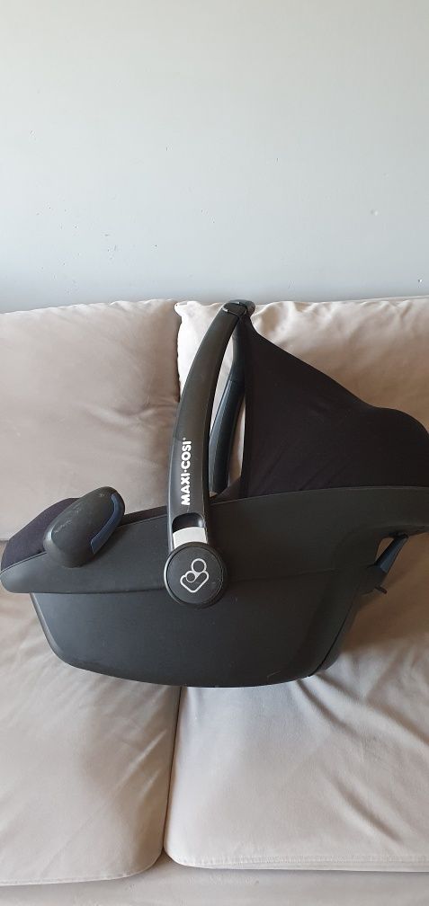 Fotelik Maxi Cosi pebble czarny nosidełko niemowle do samochodu