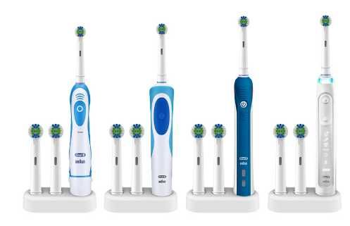 Подставка для электрической зубной щетки и 2 сменных насадок Oral-B