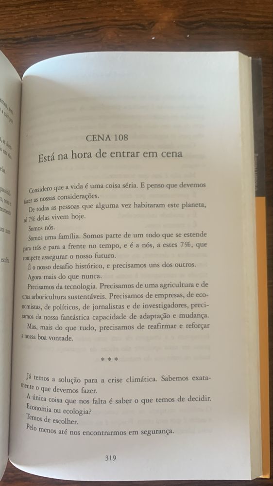 Livro A nossa casa está a arder - Greta Thunberg
