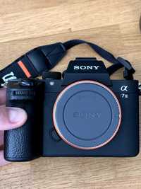 Aparat cyfrowy Sony A7 III body (ILCE-7M3) GWARANCJA + akumulator x3