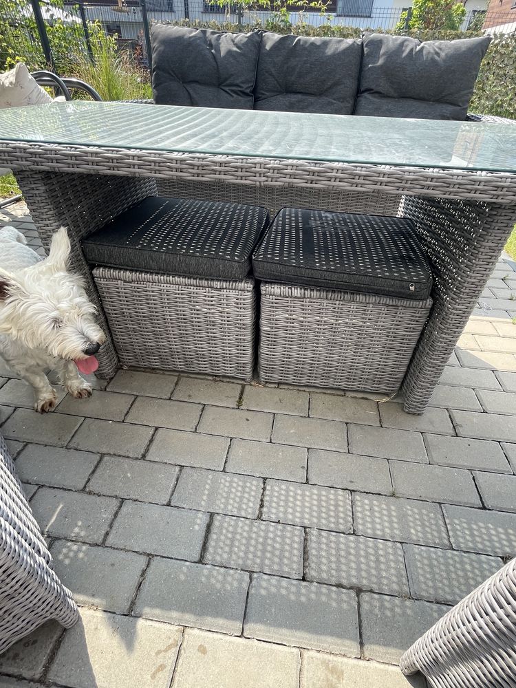 Komplet ogrodowy technorattan Meven Panama. Sofa, stół 2 fotele 2 pufy