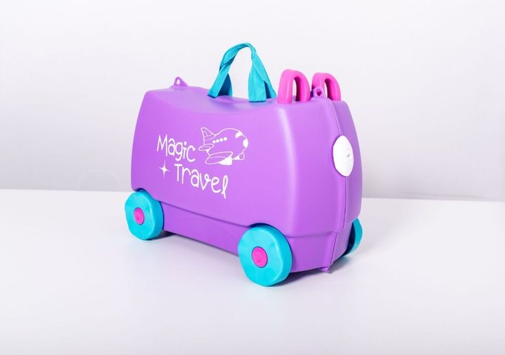 Walizka Kabinowa Dla Dzieci Jeżdżąca Podróżna Jeździk Magic Travel Hol