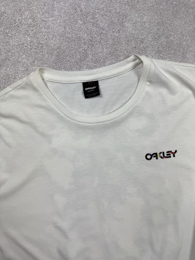 Мужская футболка oakley