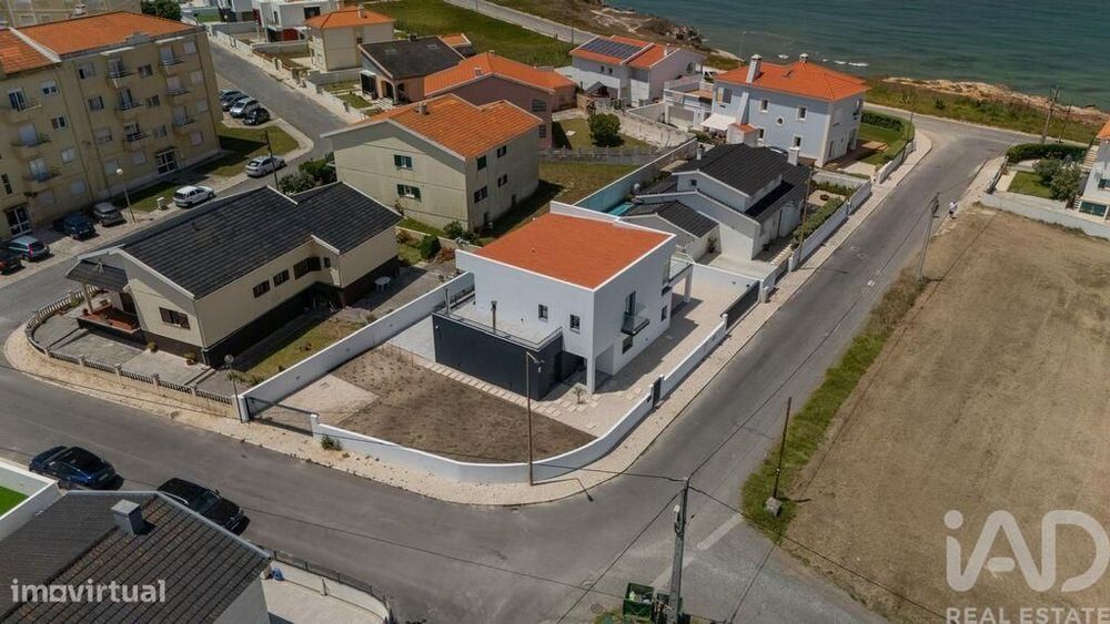 Casa / Villa T3 em Silveira de 253 m2