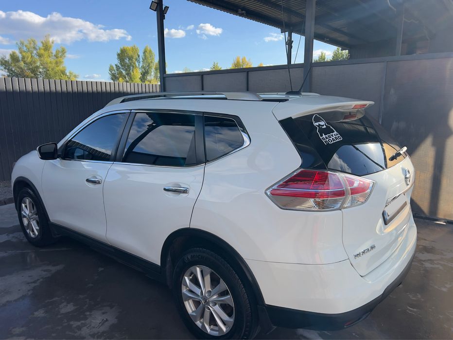 Продам Nissan Rogue 2015