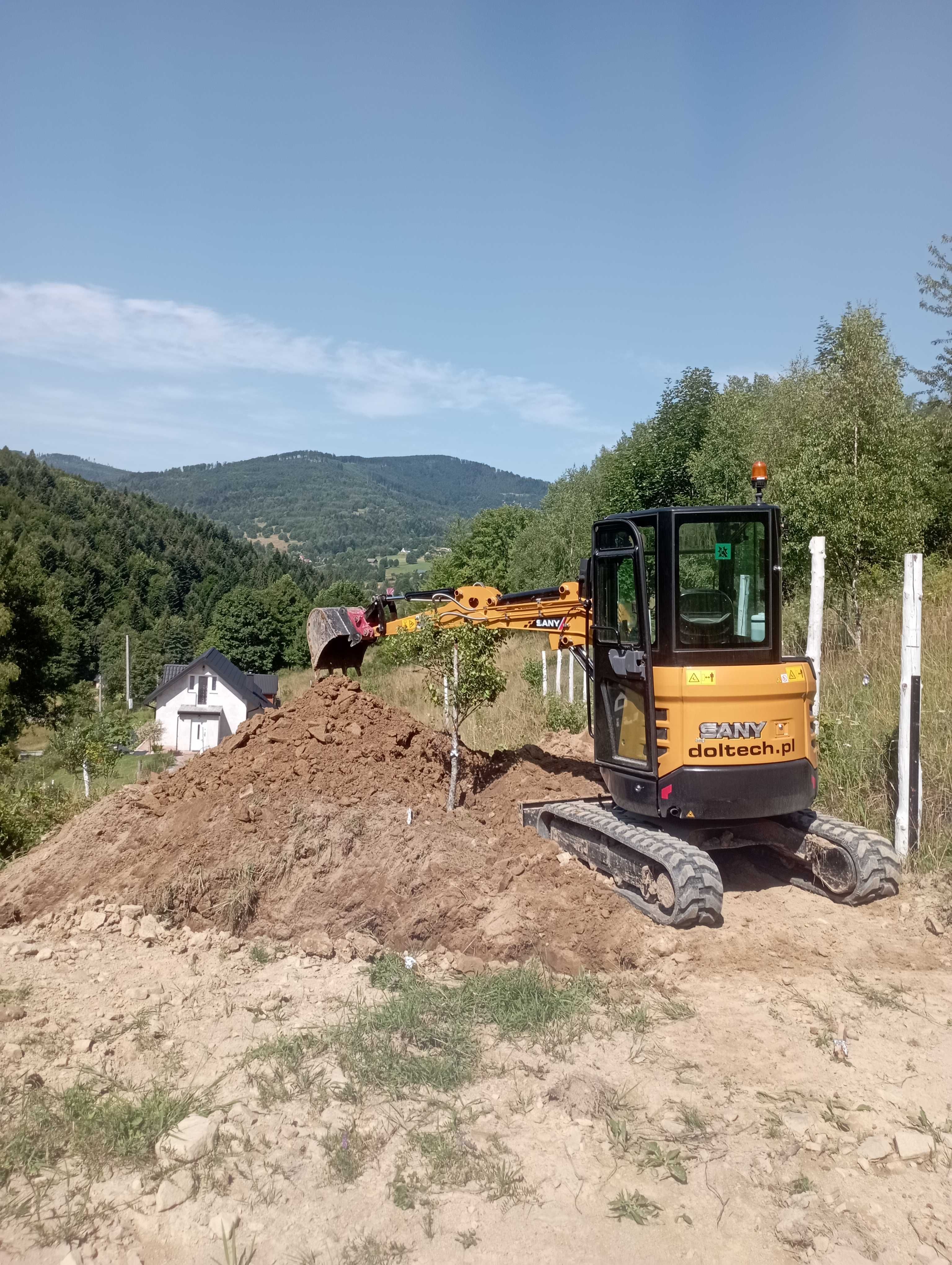 Usługi koparka gąsienicowa 3t/Wozidlem 3t/Prace ziemne!