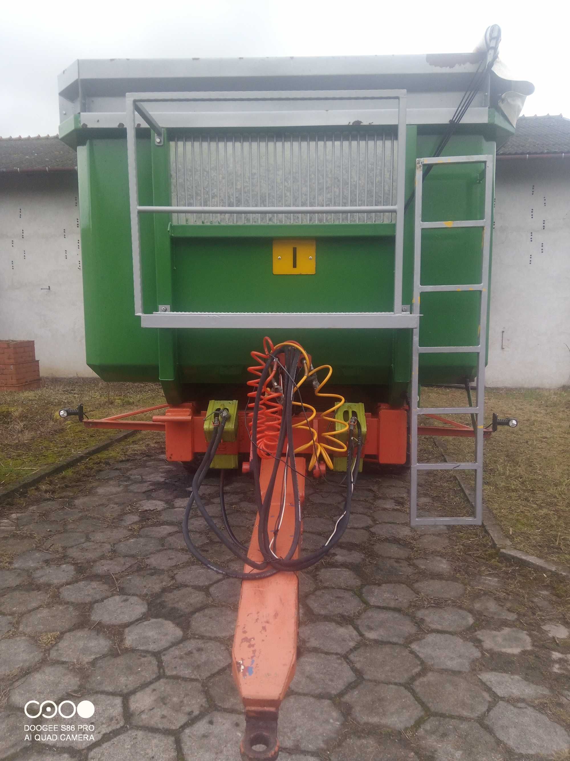 Przyczepa wywrotka tandem  skorupa 21 t Wielton, Pronar, Vaia