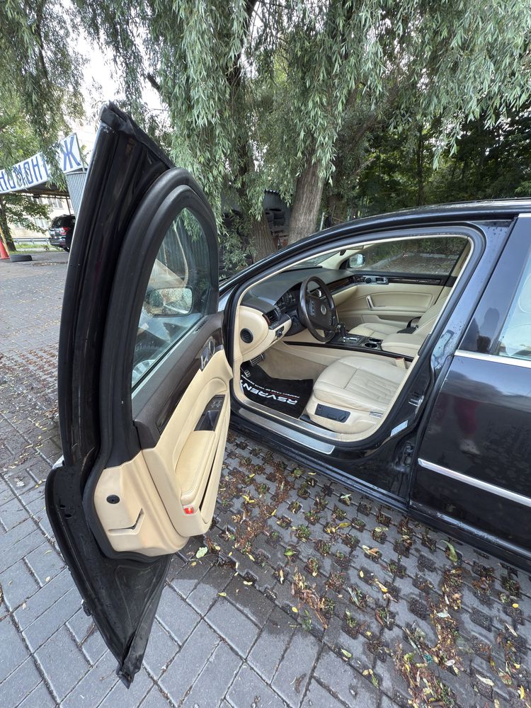 PHAETON 3.0 Disel  4x4  автомат