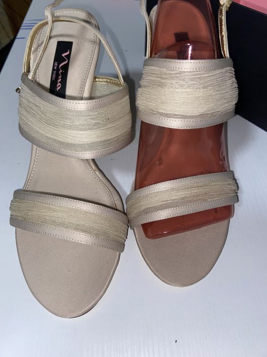 Босоніжки, можна обмін