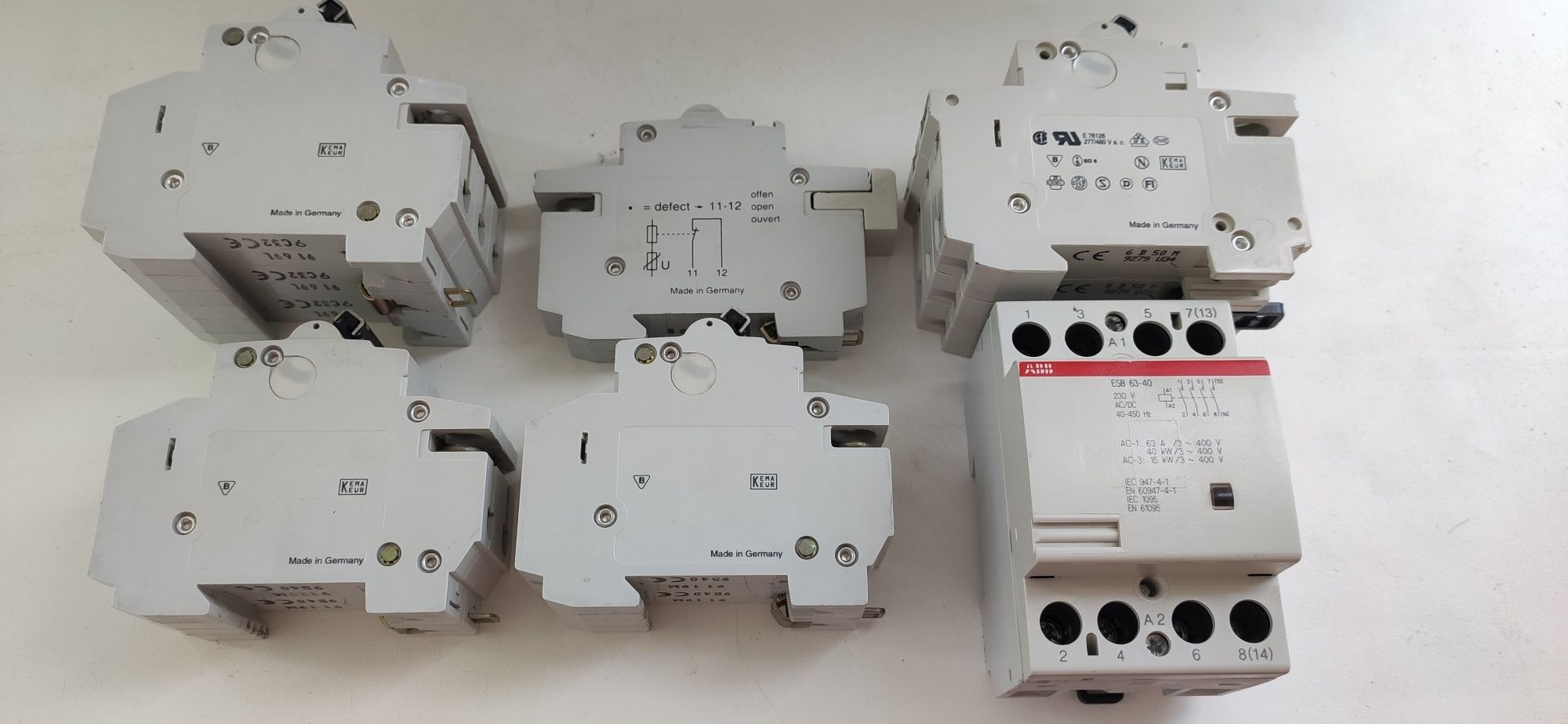 Автоматы контакторы молниезащиты ABB