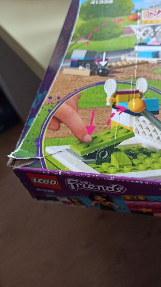 LEGO Friends 41338 Stadion Sportowy + gratisy