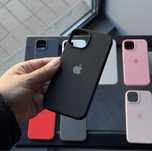 Чохол Silicone case для айфон 13 у черному кольорі