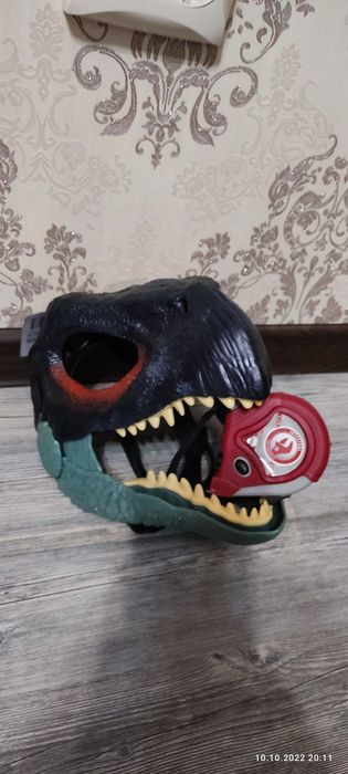 маска теризинозавра динозавр с открывающейся челюстью Jurassic World