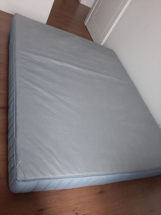 Sprzedam materac IKEA 160x200