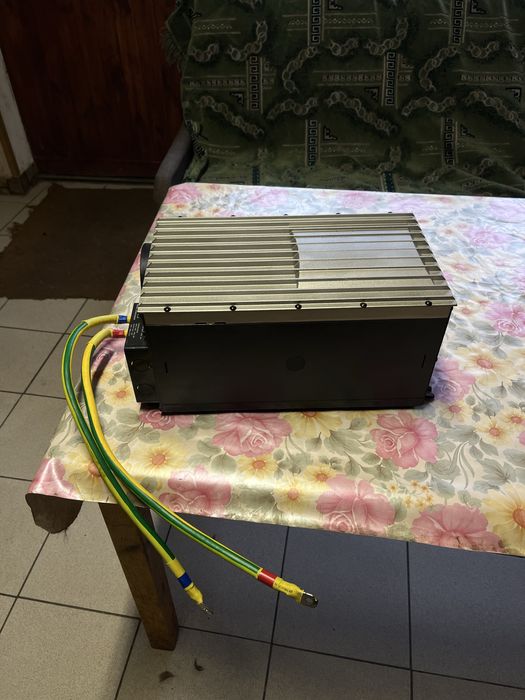 Преобразователь/зарядное устройство 3600В, 36В/230В