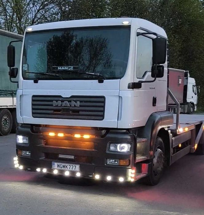 Продам MAN TGA 26.413 Автоевакуатор