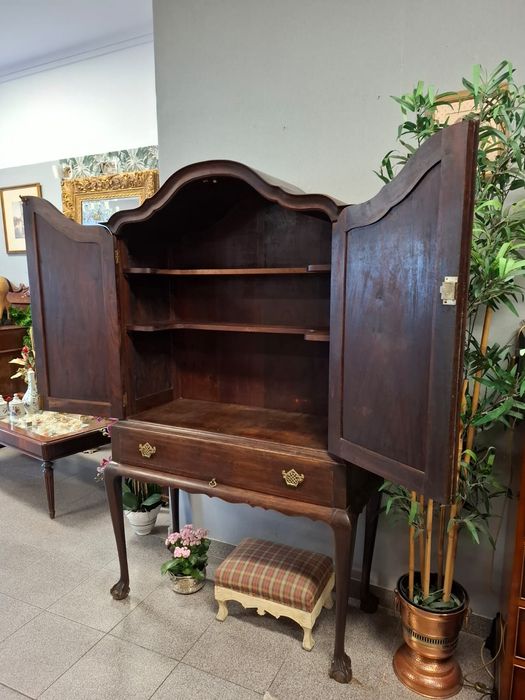 Móvel Bar Antigo D.João V. Peça Rara em Madeira Maciça.