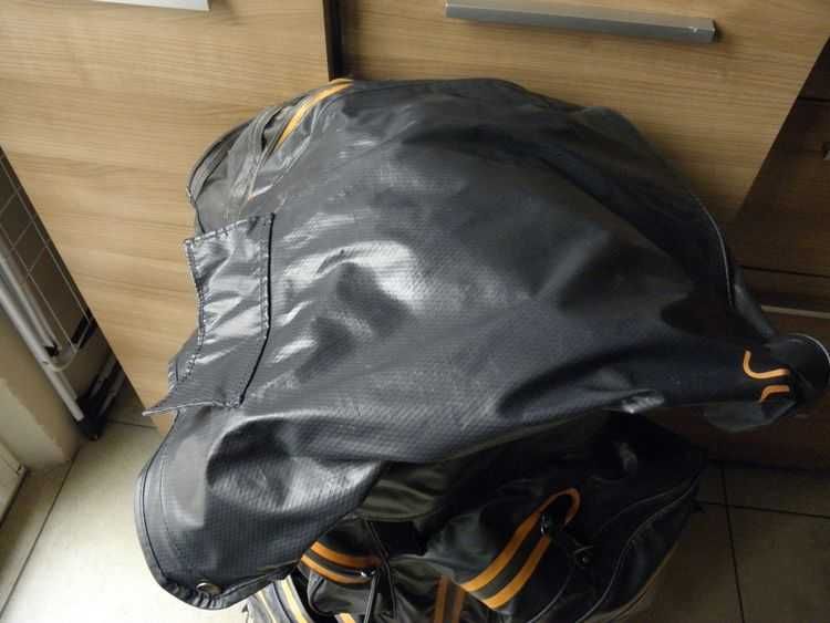 Torba golfowa na kije do golfa JuCad waterproof laminowane zamki kaptu