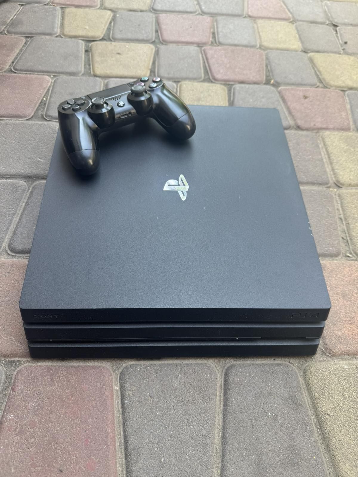PS4 PRO с дисками