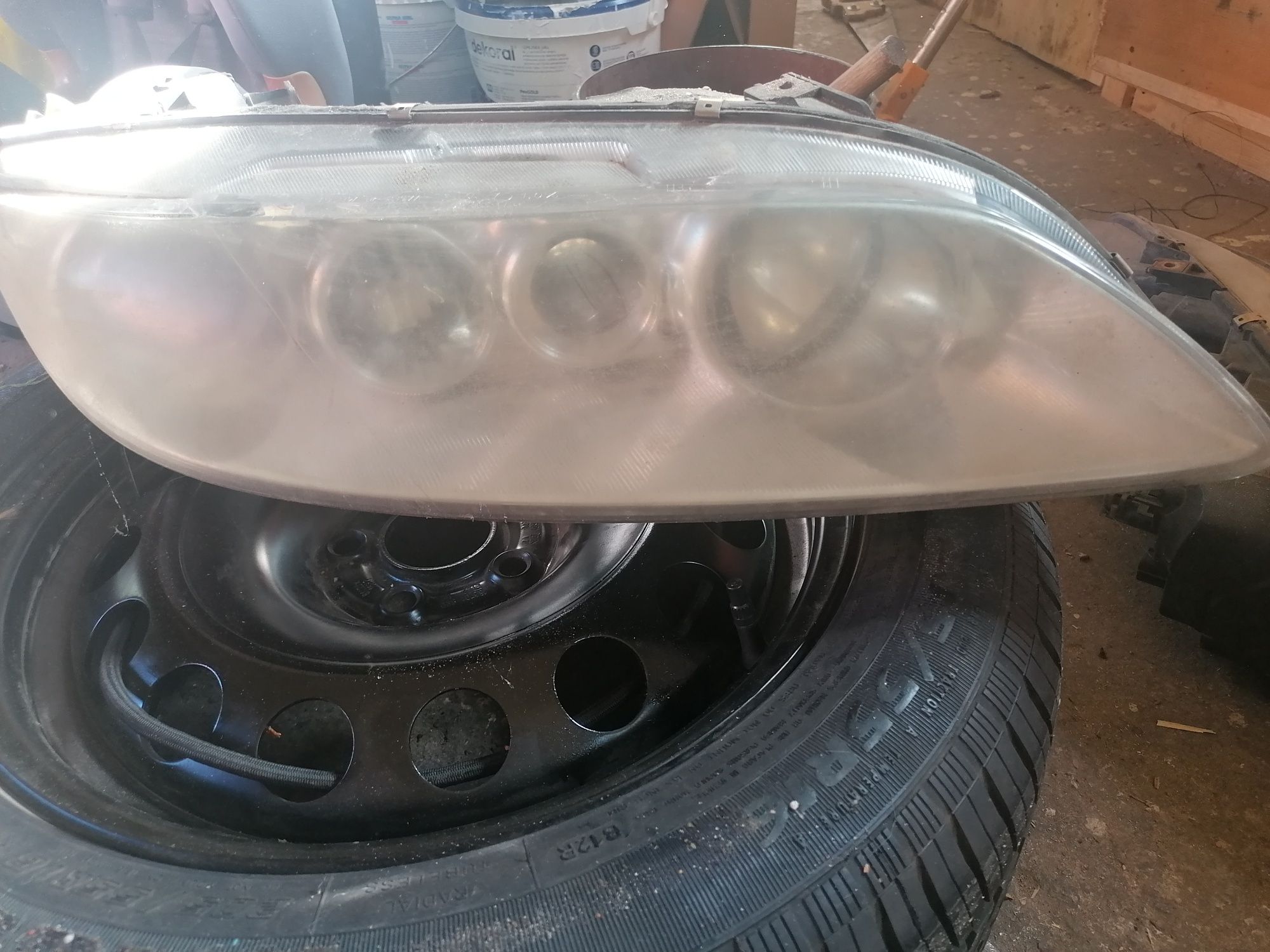 Mazda 6 lampa lewa przód