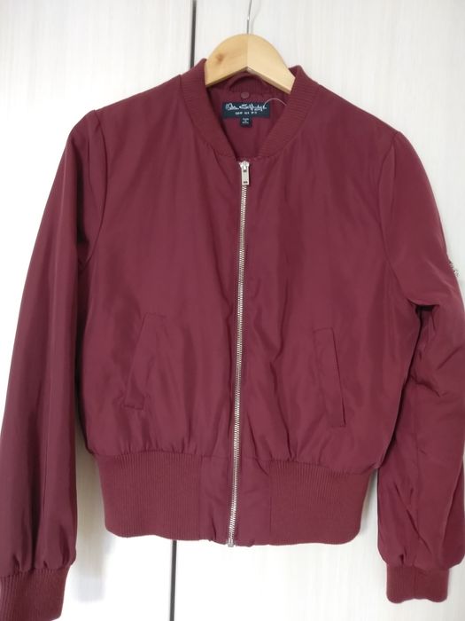 Бомбер жіночий Демі на М